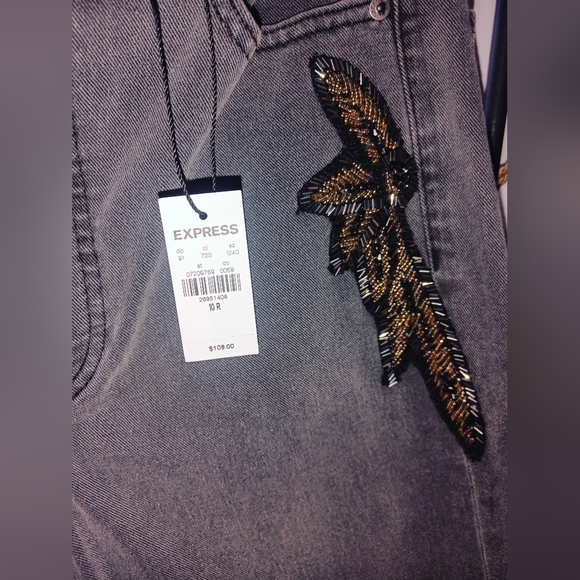 👖EXPRESS super high waisted stretchy embellished gray jeans - Picture 2 of 4